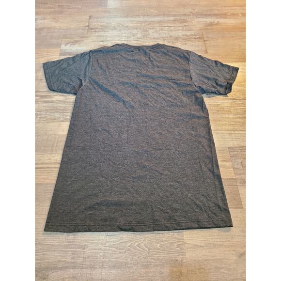 Tee luv small womens gray legendary tee new with tags - Picture 2 of 6